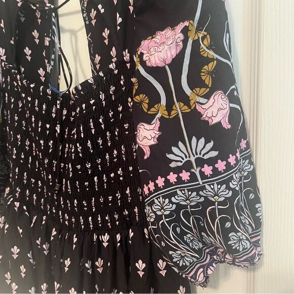 Anthropologie Dasha Smocked Floral Midi Dress - Picture 7 of 11